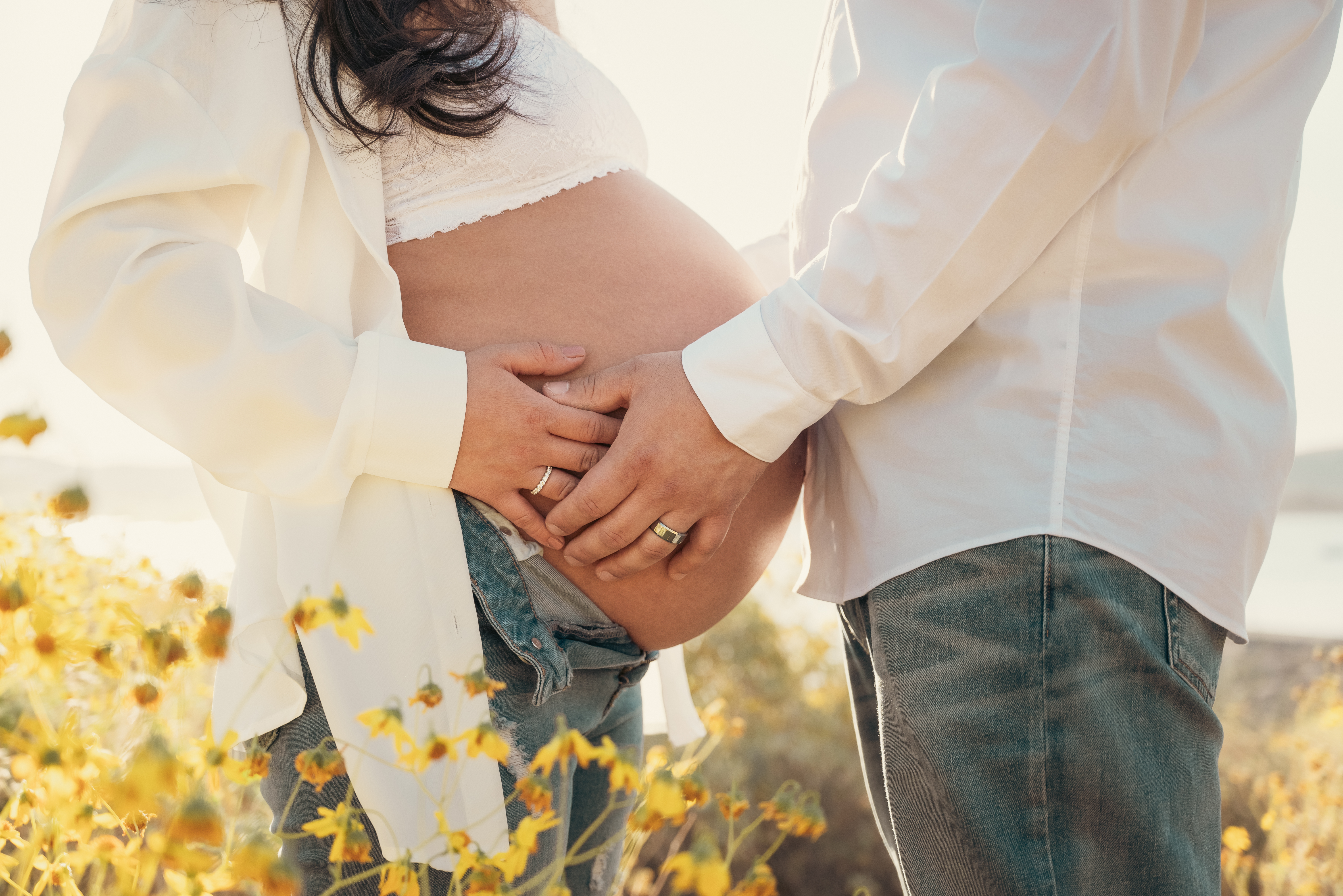Maternity couple portrait at Lake Pleasant, Arizona